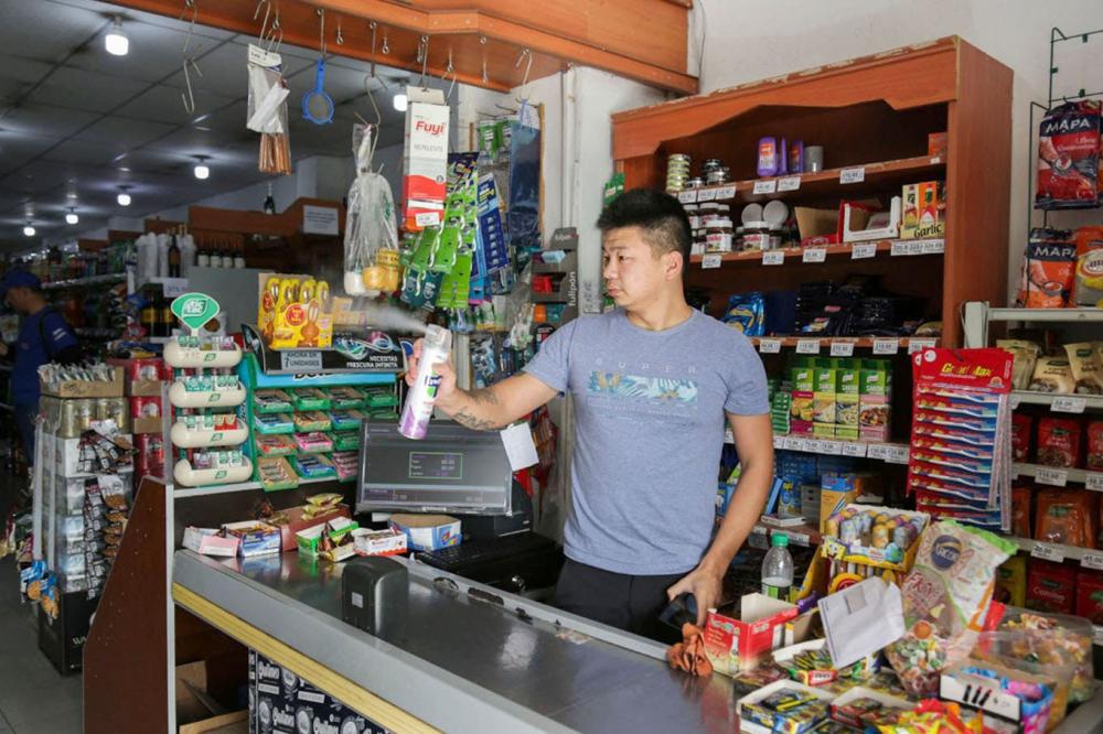 La Provincia profundiza los controles en autoservicios y supermercados chinos