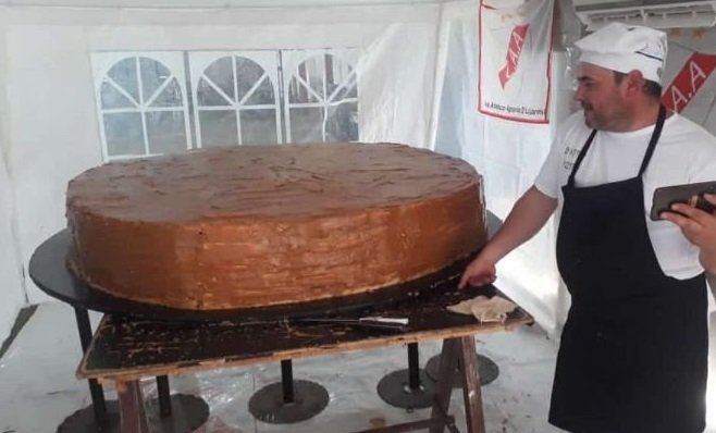 Se celebra la Fiesta del Alfajor en Gonzales Chaves: habrá un alfajor de más de 620 kilos