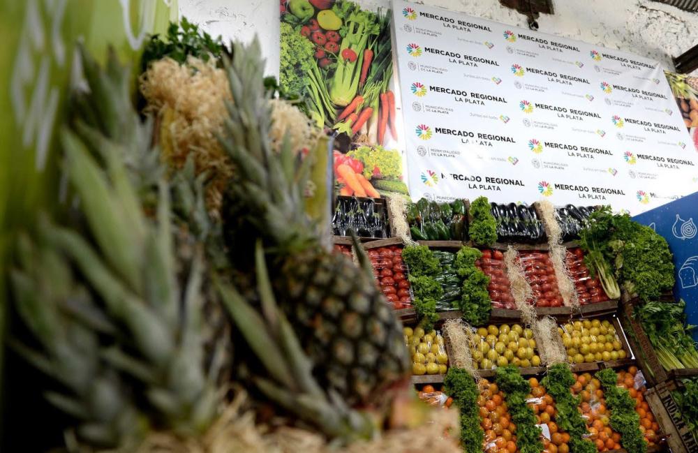 Verduras, carnes y pan: las ofertas semanales en el Mercado Central de La Plata