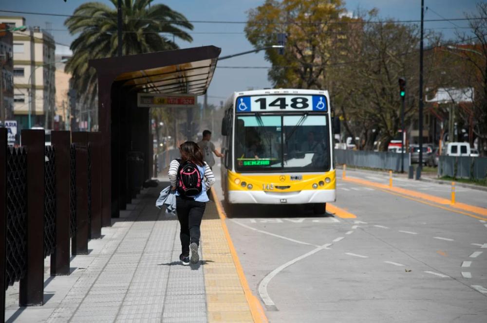 Aumenta el transporte público en el AMBA: cuánto saldrá viajar desde enero