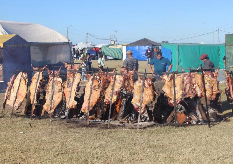 Llega el finde a Mar Chiquita la Fiesta provincial del Costillar: agenda completa