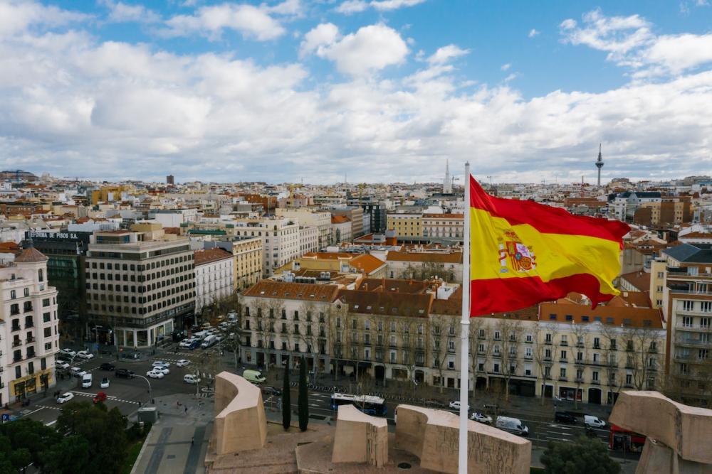 Para docentes: abren una nueva convocatoria para becas en universidades de España