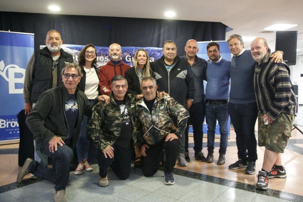 Cuatro veteranos de Brown viajarán a las Islas Malvinas por un programa municipal