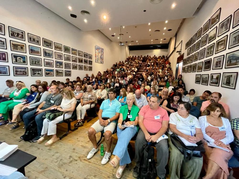 Paritarias: los gremios docentes aceptaron la propuesta del Gobierno bonaerense