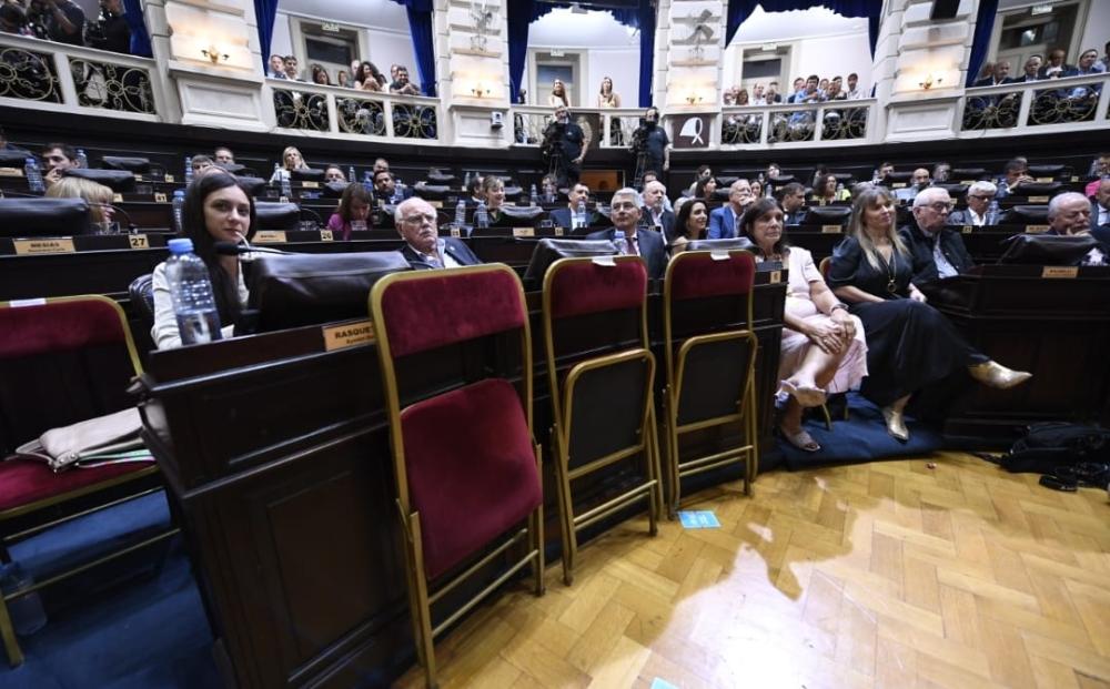 Los lugares del recinto que desataron la polémica en la Legislatura bonaerense