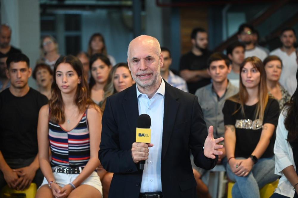 Rodríguez Larreta anunció que elimina el impuesto a las tarjetas de crédito