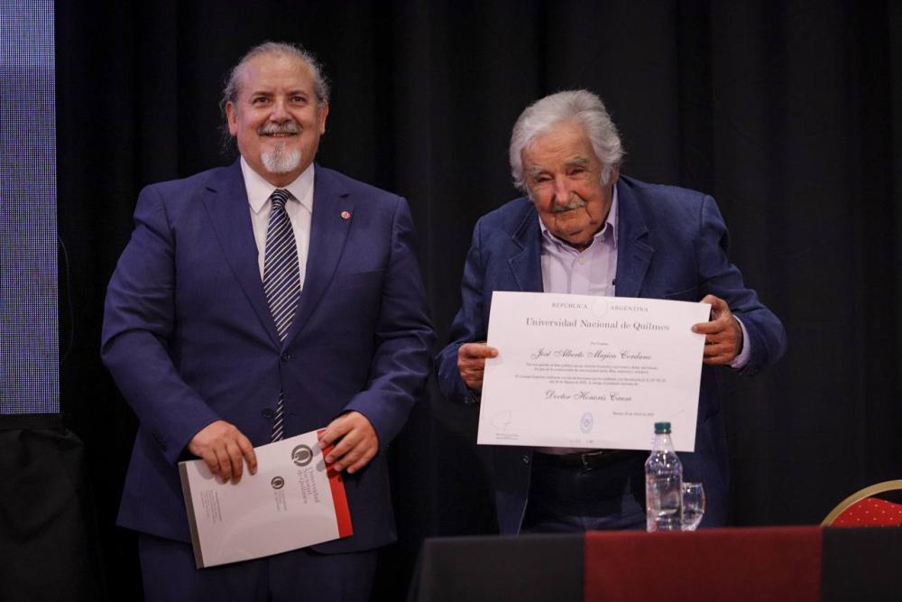 Pepe Mujica, hincha del pueblo argentino: “Se van a levantar y deben hacerlo”