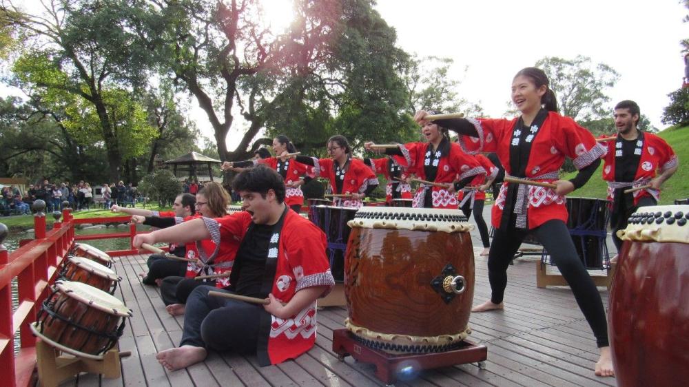 Ikebana y sake: Japón realiza en Avellaneda el encuentro más importante del país