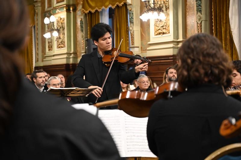 La orquesta juvenil bonaerense brindó un concierto debut en Gobernación