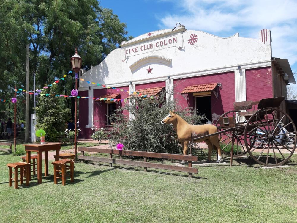 Carneada, sol, torta frita y mucho más: otro gran finde fiestero bonaerense