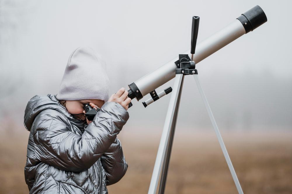 Almirante Brown invita a los vecinos a mirar al cielo con telescopios abiertos