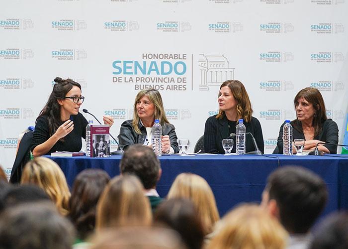 Se presentó el libro “Muchachas bonaerenses”