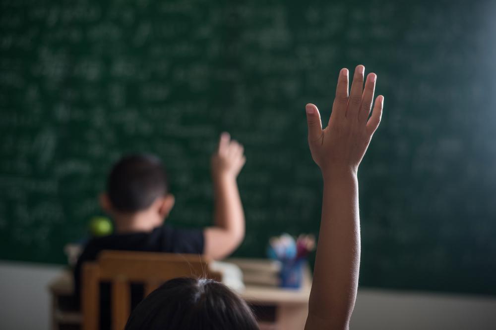 Este lunes habrá clases en las escuelas bonaerenses que serán centros de votación