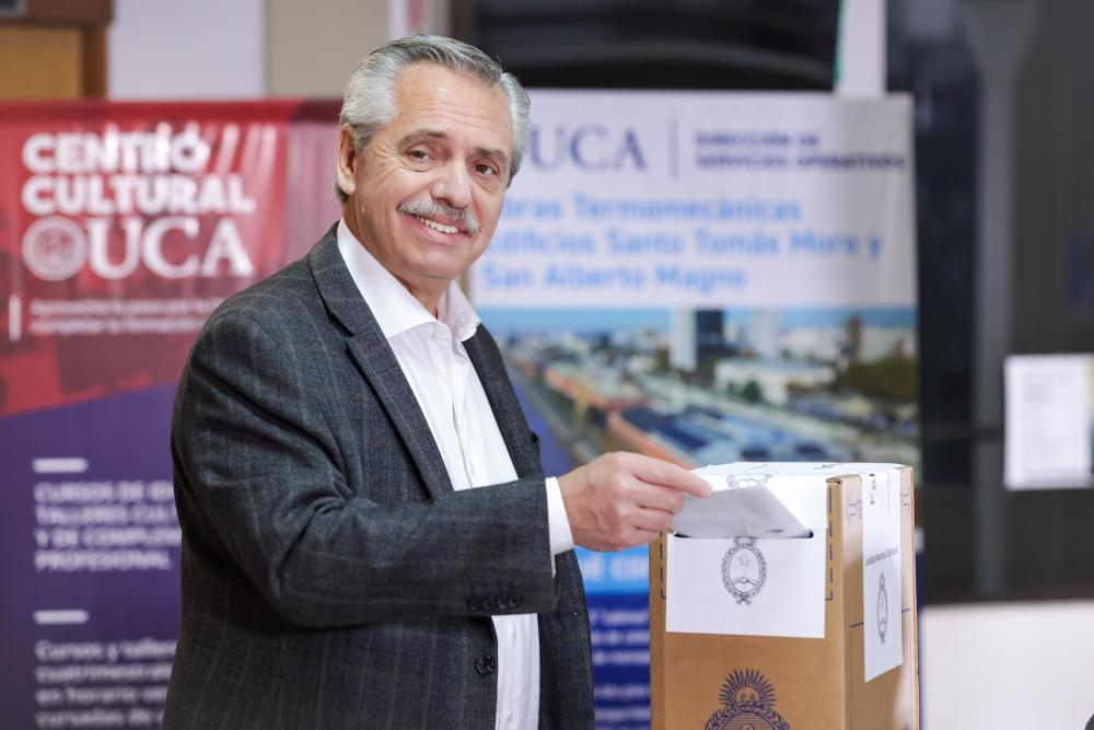 Alberto Fernández emitió su voto: “Los argentinos decidimos el futuro”