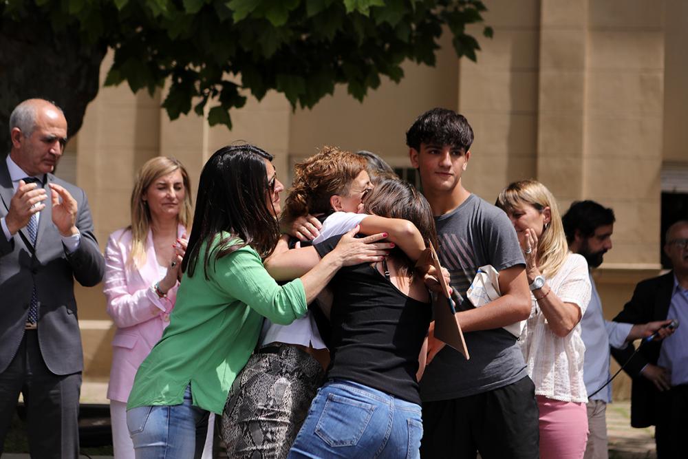 Entregaron los legajos reparados de las víctimas de la dictadura del Colegio Nacional