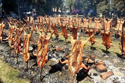 Reyes, Lechón, Ostra y mucho más: se viene un finde bonaerense bien variado