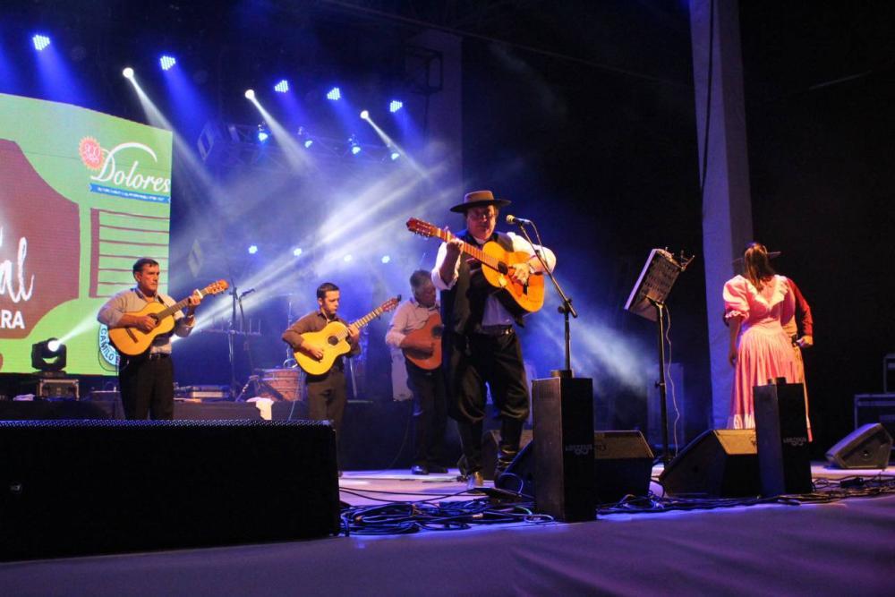 Si hay miseria que no se note: intendente confirmó icónico festival folklórico