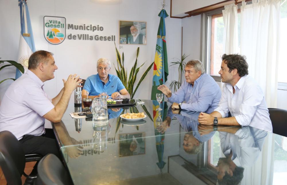 La empresa de micros Costa Azul se zarpó con el aumento, y la Provincia ya trabaja con los municipios