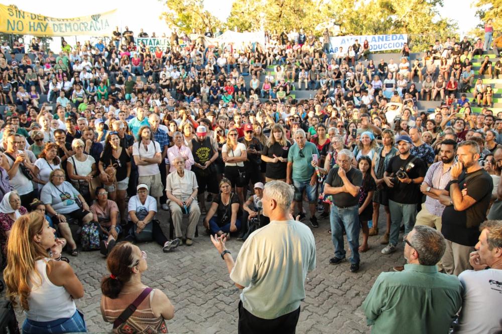 “Avellanedazo”: intendente convoca a una movilización para rechazar la Ley Ómnibus