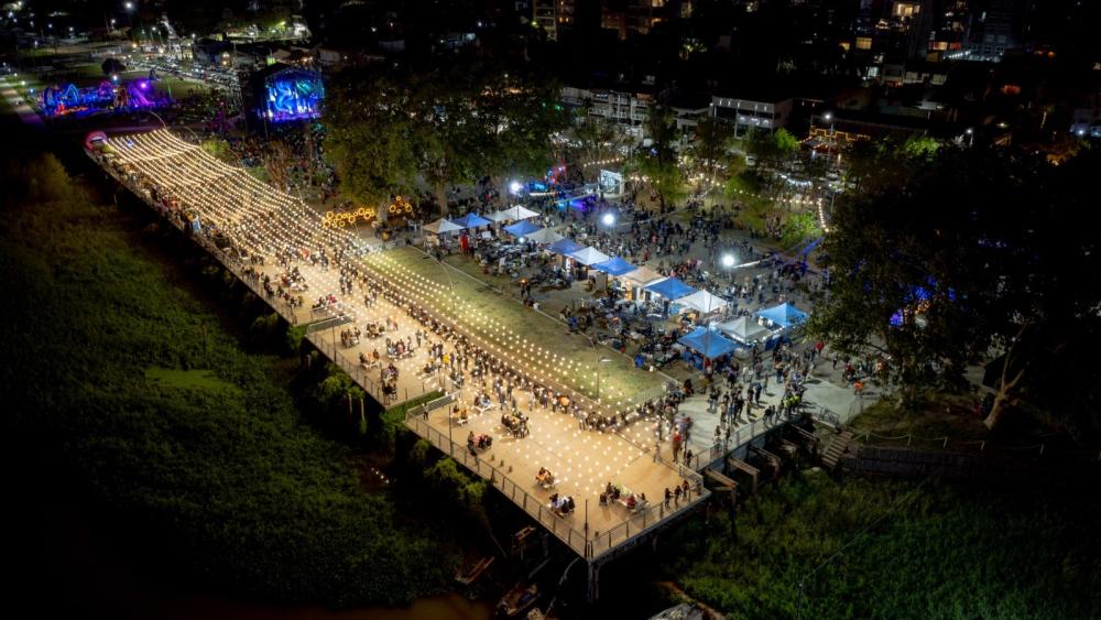 La costanera de San Nicolás se viste de gala: arranca el Festival Rico