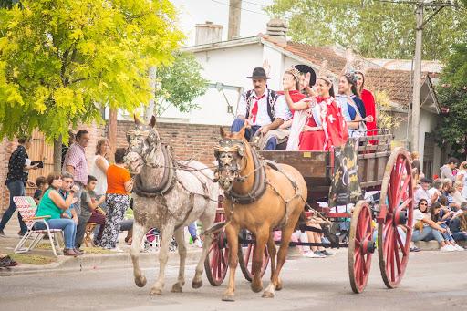 Ternero, doma, maquinaria y mucho más: se viene un finde bien fiestero en la Provincia