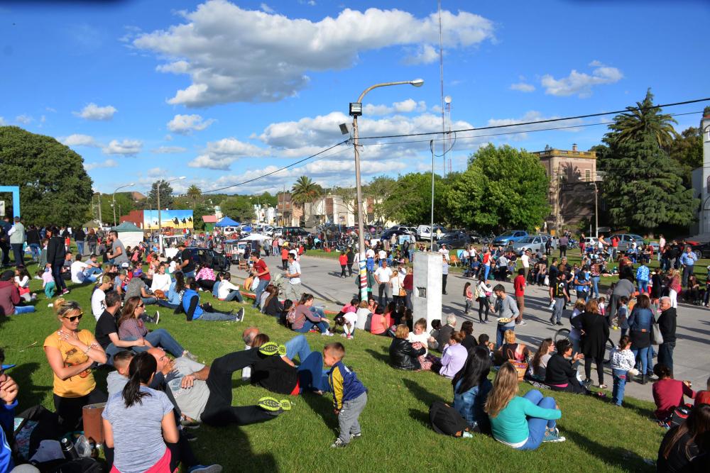 Se realiza en Sierras Bayas la segunda Fiesta de la Bondiola: lo que hay que saber