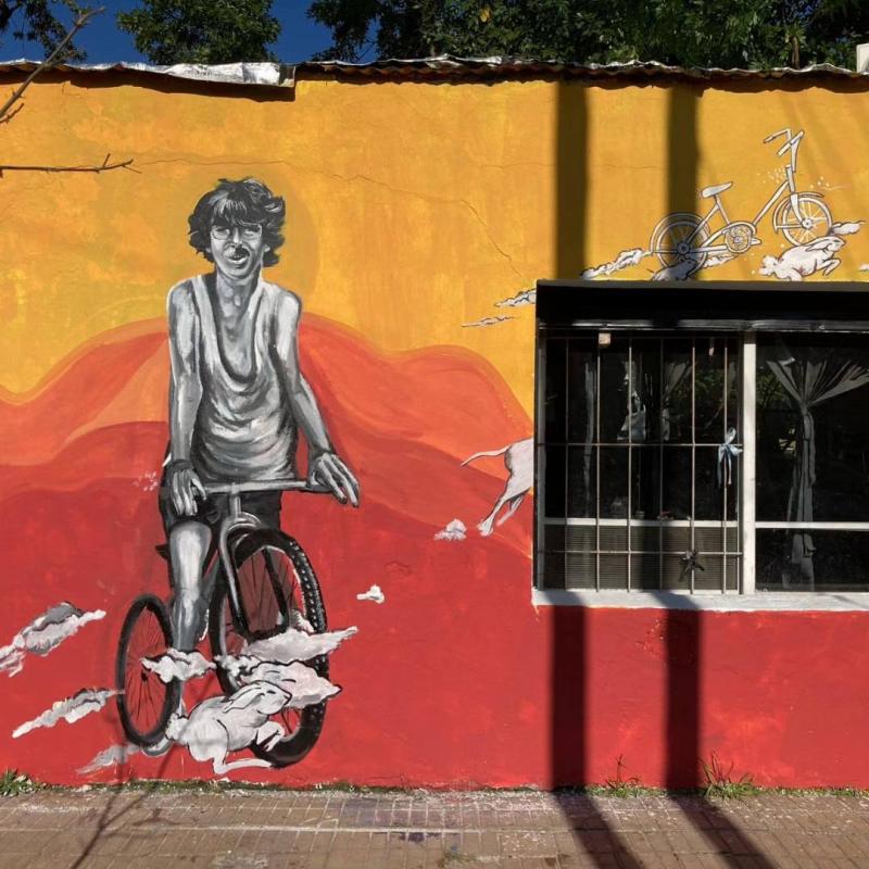 “Las Bicis y la Cultura Popular de los 80”: murales y homenaje en el sur del Conurbano