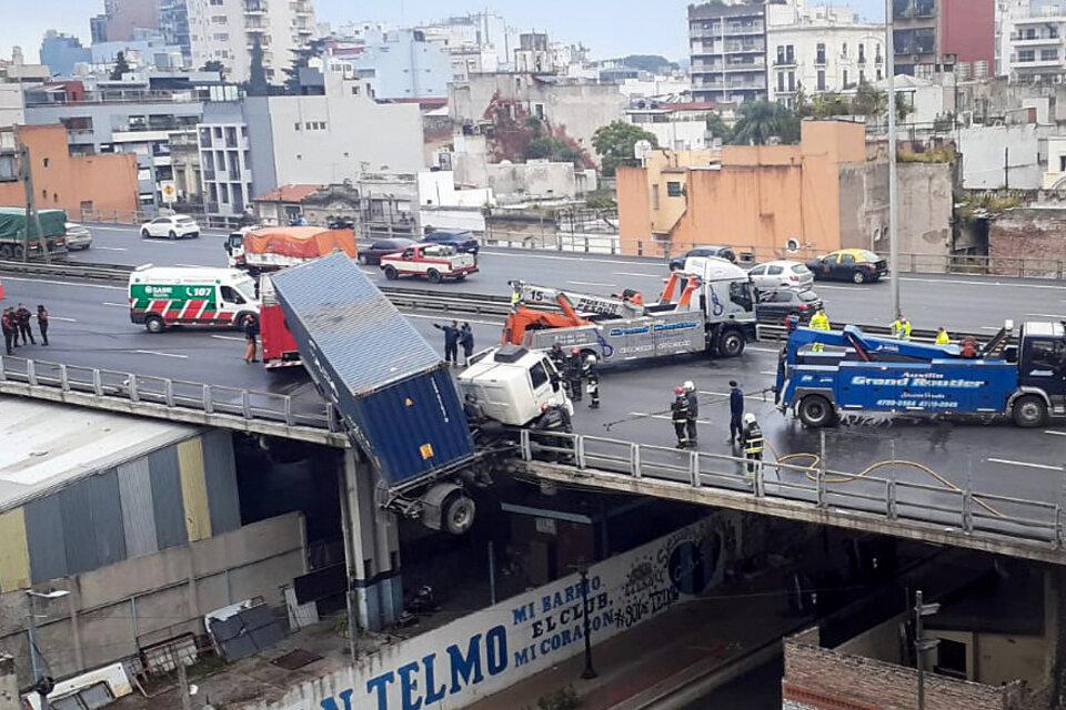 Estaba borracho: el camionero “colgado”, se quedó sin licencia de conducir