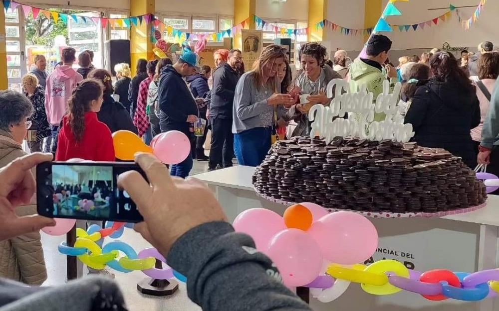 Se realiza este fin de semana la décima Fiesta Provincial del Alfajor Costero