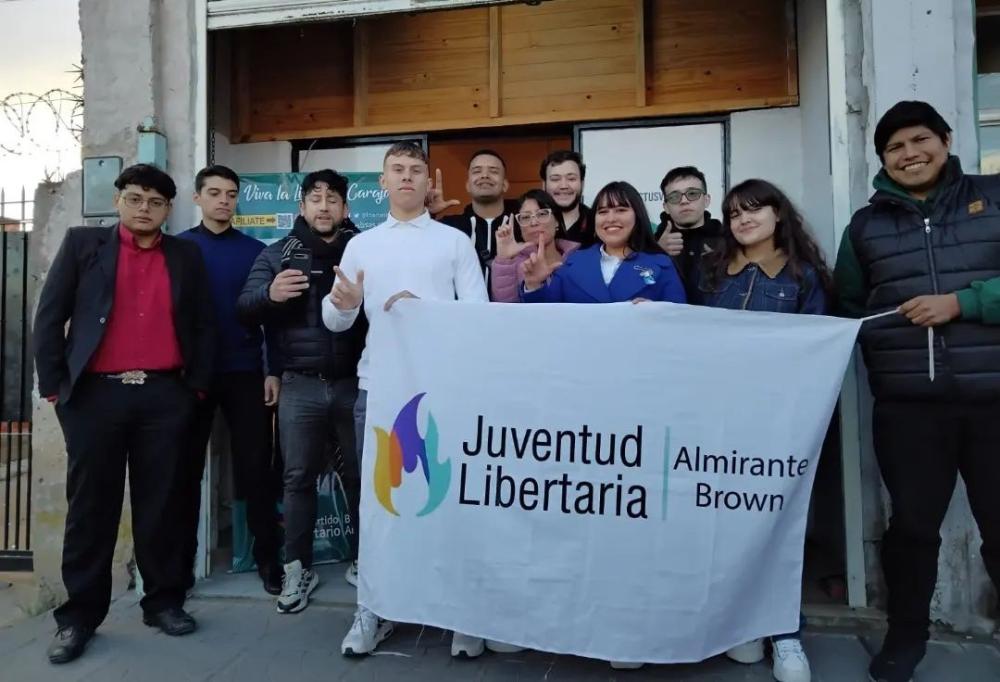 La Juventud Libertaria presenta en el Conurbano su agrupación en las universidades