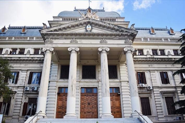 Cómo reaccionó la oposición de la Legislatura tras la decisión de YPF