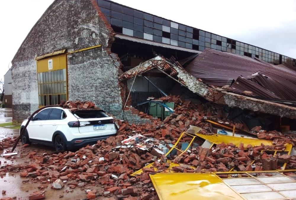 Otorgan ayudas a productores de cinco municipios afectados por el temporal de marzo