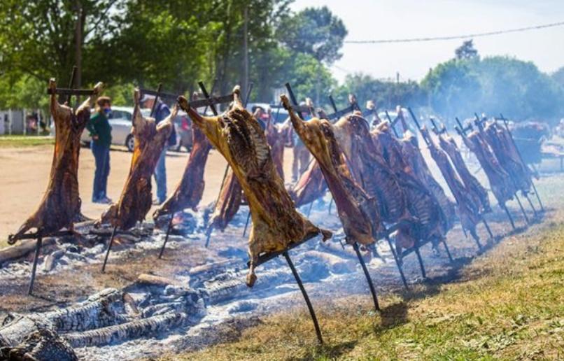 Llega la Fiesta del Cordero Alberdino al Asador, con el gran cierre de Caligaris