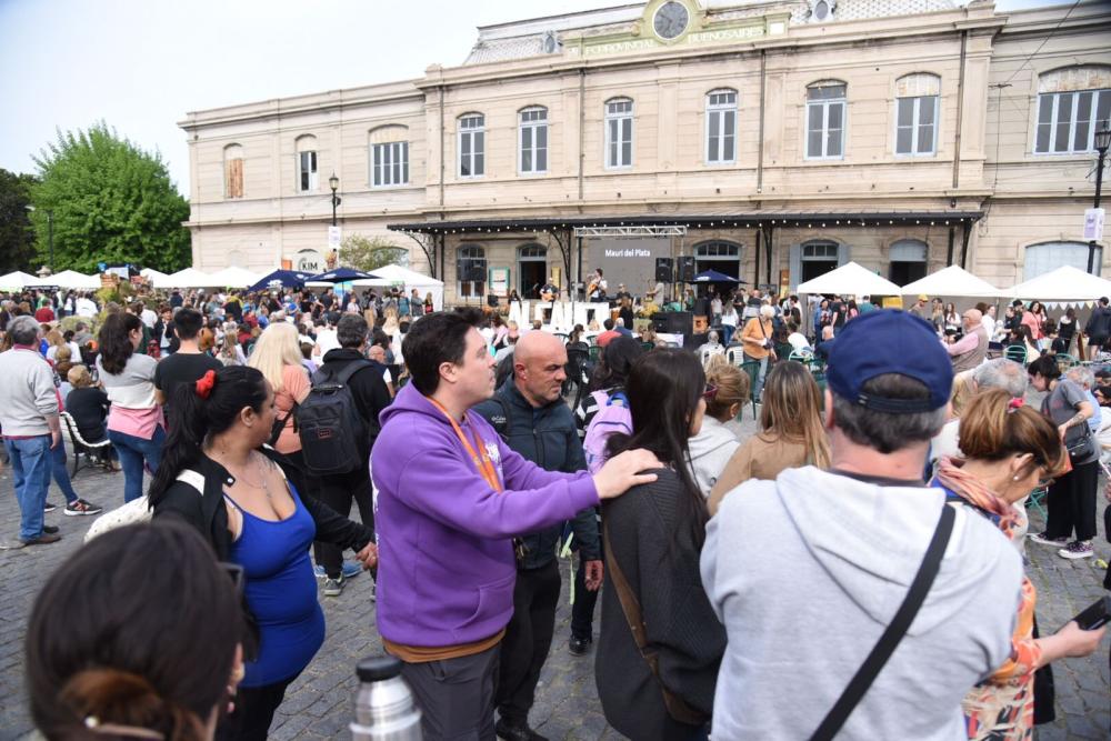 Con gastronomía y shows en vivo, así fue la exitosa edición de la Fiesta del Alcaucil