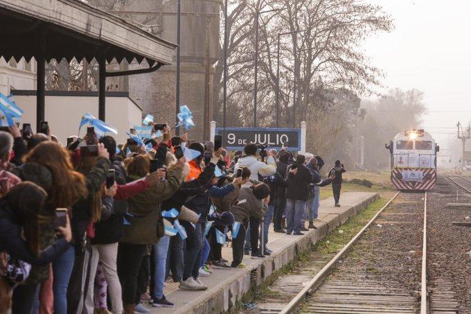 Malas noticias para el interior bonaerense: el gobierno elimina el tren de pasajeros