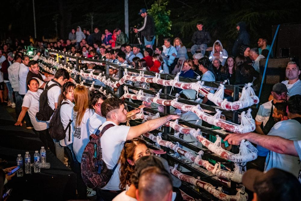 Tandil, a pleno: llegó la hora de Chacinar, salame más largo, música, cocina y más