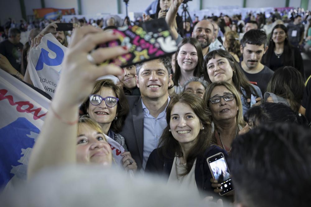 Kicillof en el Congreso de Agroecología: mimo para las universidades y palos a Milei