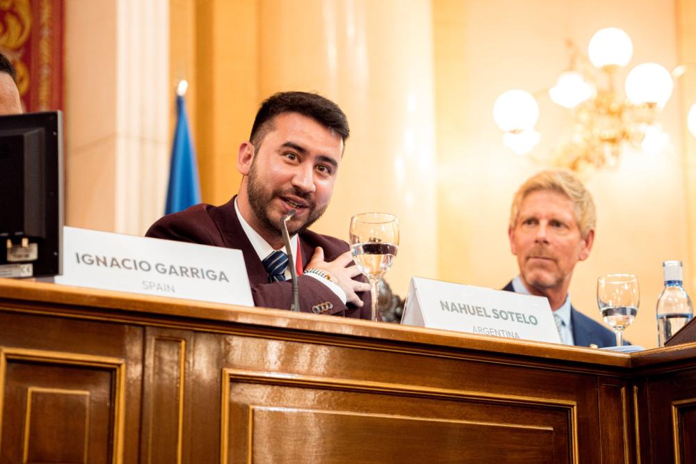 Líderes de tres continentes asumen el Compromiso de Madrid