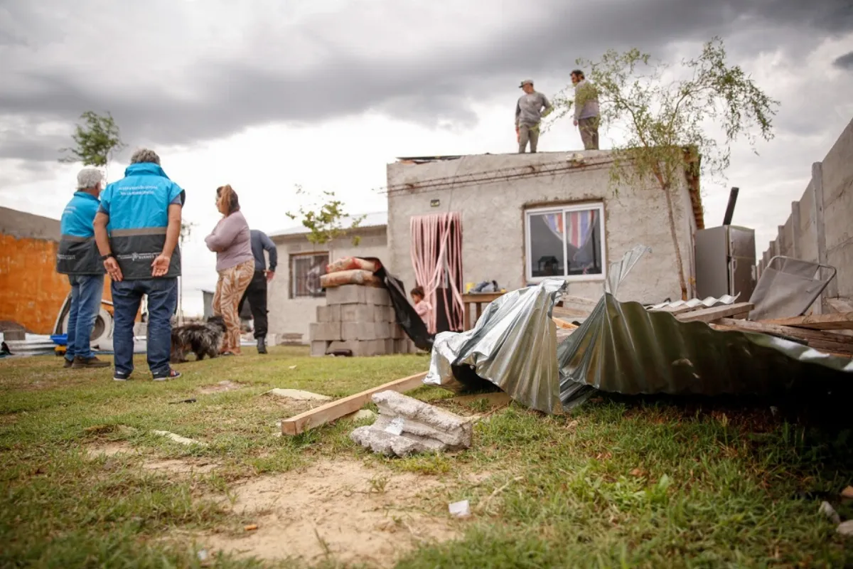 Provincia refuerza su acompañamiento en Olavarría y Nueve de Julio tras el temporal