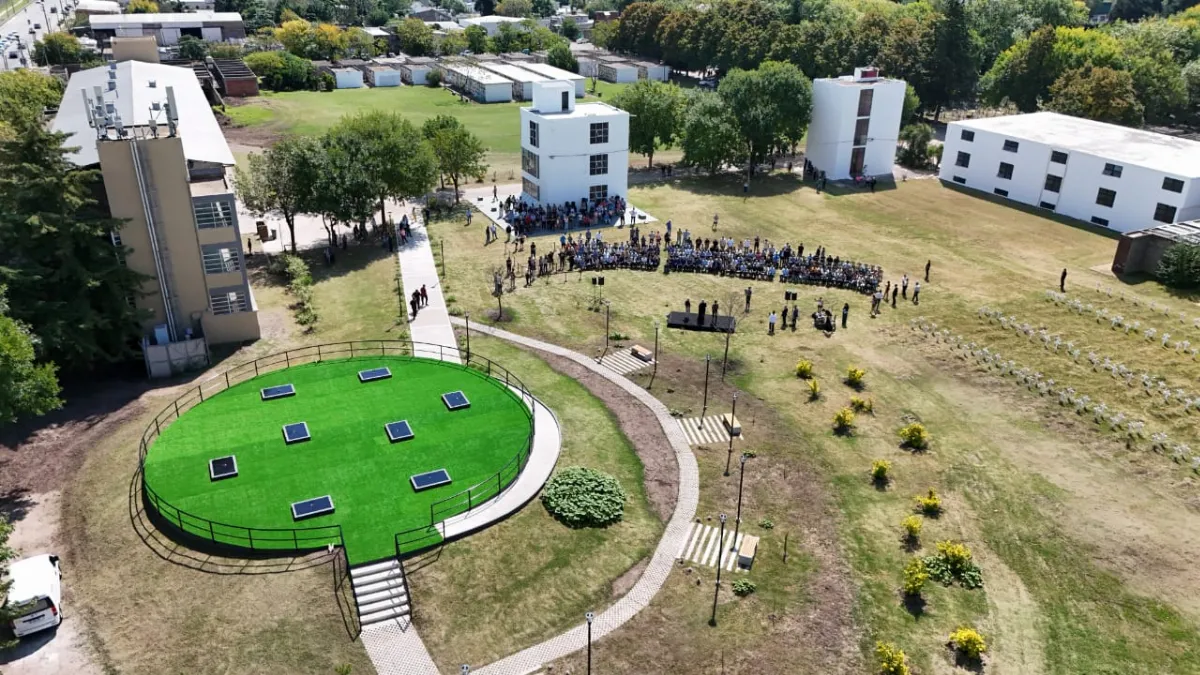 El intendente Alak inauguró el nuevo osario municipal del cementerio de La Plata