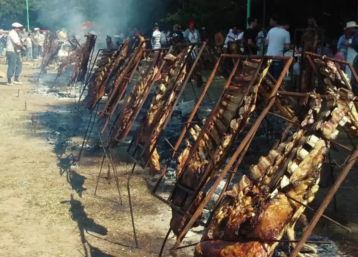 Carruajes, costillar, torta frita, mondongo y mucho más: otro finde a pura fiesta